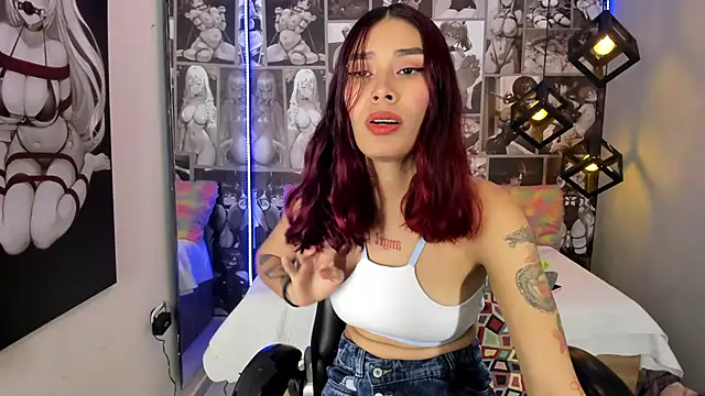 Snapshot of Nicole_Angels_ chatting on February 12, 2025, 2:21 pm Nicole Angels online show from February 12, 2025, 2:21 pm
