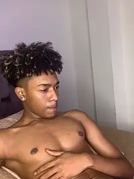 Boy cock18 online show from January 16, 2025, 10:53 am