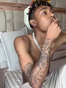 Boy cock18 online show from February 8, 2025, 6:01 pm