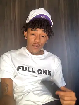 Boy cock18 online show from October 5, 2025, 9:34 pm