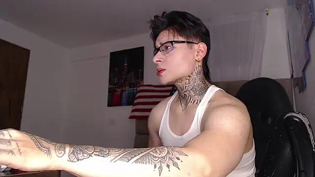 Snapshot of DennisWalkerr chatting on March 16, 2025, 12:12 am DennisWalkerr online show from March 16, 2025, 12:12 am