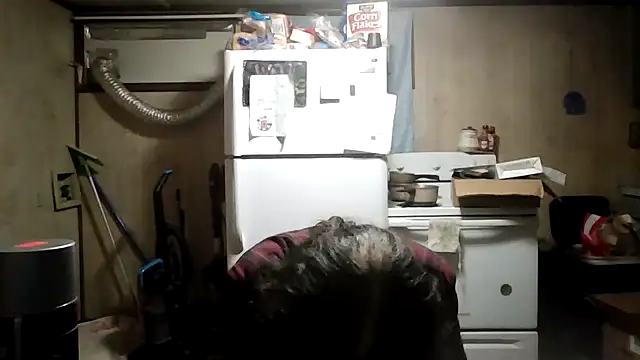 Snapshot of zaneporter46 chatting on January 7, 2026, 9:34 am zaneporter46 online show from January 7, 2026, 9:34 am