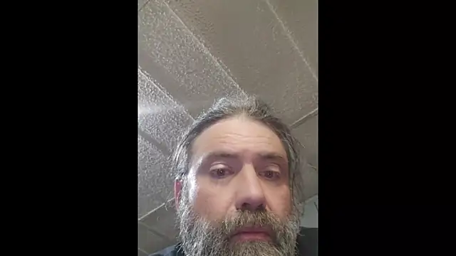 zaneporter46 online show from May 8, 2026, 5:51 pm