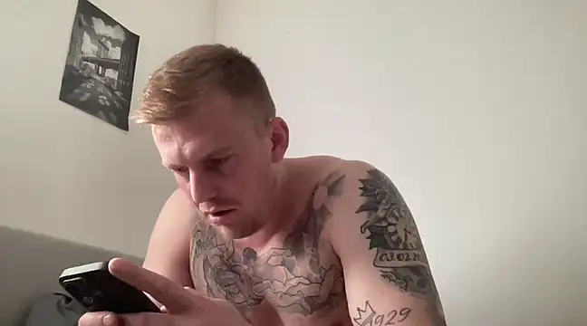 BulkAndTattoos online show from December 26, 2024, 9:55 am