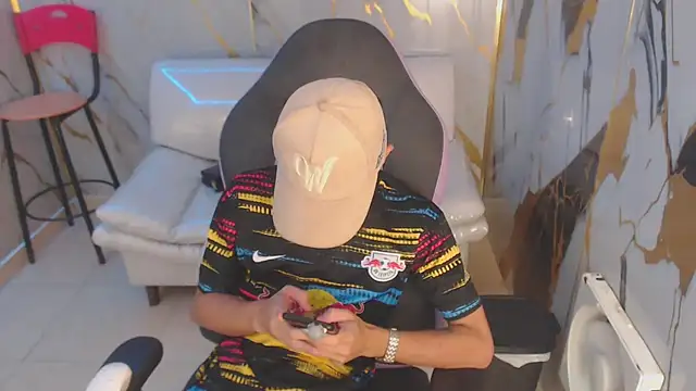 andy dan18 online show from October 22, 2025, 2:17 pm