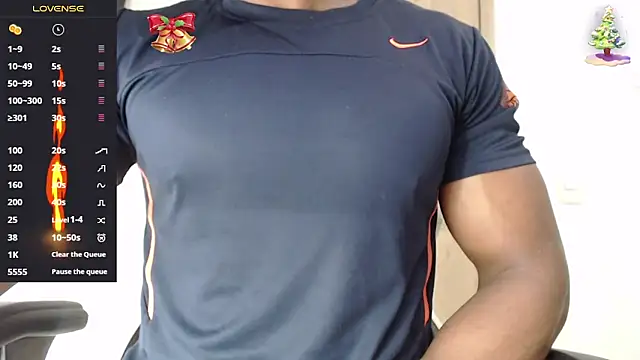 thomsom23 online show from November 29, 2025, 2:42 pm