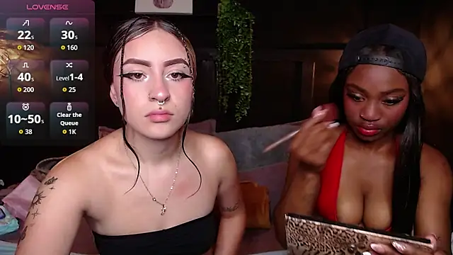 Snapshot of nikkystorm1_ chatting on November 8, 2025, 2:17 pm nikkystorm1 online show from November 8, 2025, 2:17 pm