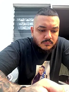 Snapshot of El_Titan1998 chatting on January 14, 2026, 12:55 pm El Titan1998 online show from January 14, 2026, 12:55 pm