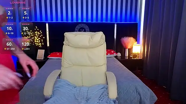 AfinaLin online show from March 24, 2026, 3:17 pm