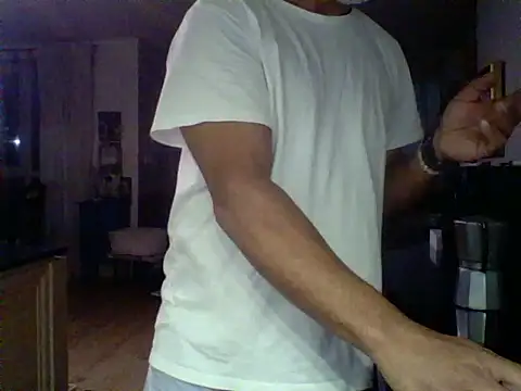 kevincumporn online show from September 20, 2025, 3:18 am