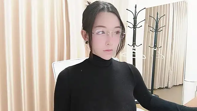 Snapshot of Lucky-kaka999 chatting on December 22, 2025, 2:08 am Lucky-kaka999 online show from December 22, 2025, 2:08 am