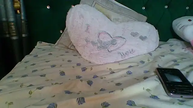 Snapshot of LeydiLi chatting on March 21, 2025, 9:34 pm LeydiLi online show from March 21, 2025, 9:34 pm