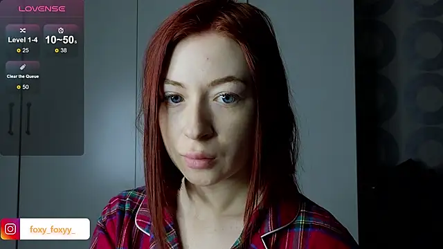 Cuteroxyfoxy online show from December 23, 2024, 4:44 am