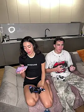 Snapshot of Alexiaa2006 chatting on February 5, 2026, 8:02 pm Alexiaa2006 online show from February 5, 2026, 8:02 pm