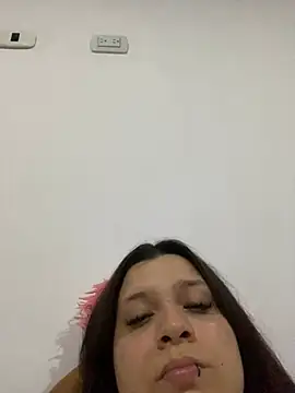 Sophia cyrus11 online show from December 26, 2024, 12:03 am