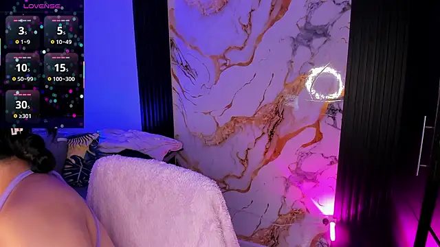 Snapshot of stefany_duque1_ chatting on February 21, 2026, 12:44 am stefany duque1 online show from February 21, 2026, 12:44 am