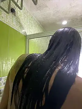 Ebonyxprincess  online show from May 6, 2026, 8:25 pm