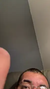 Snapshot of cloudy_couple444 chatting on January 18, 2026, 2:59 am cloudy couple444 online show from January 18, 2026, 2:59 am