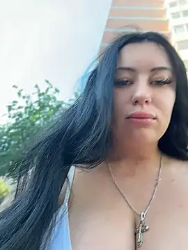 Snapshot of AndreaMood chatting on July 2, 2026, 12:54 am AndreaMood online show from July 2, 2026, 12:54 am