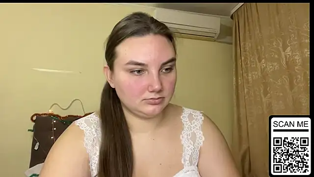 Dreamyblushfairy online show from November 22, 2025, 4:39 pm