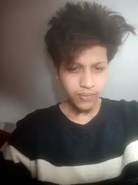 Snapshot of sexy_boy_26 chatting on December 15, 2025, 2:05 am sexy boy 26 online show from December 15, 2025, 2:05 am