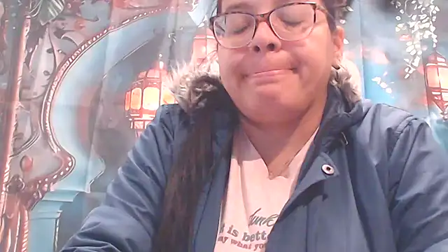 Tanyabigtits online show from November 19, 2025, 2:06 pm