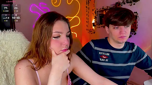 RobertAndLinela online show from September 12, 2025, 2:50 pm