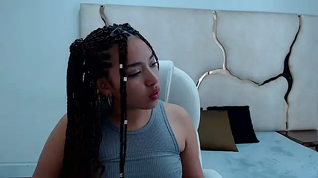 Snapshot of IsabellRodriguez18 chatting on January 29, 2025, 10:48 am IsabellRodriguez18 online show from January 29, 2025, 10:48 am