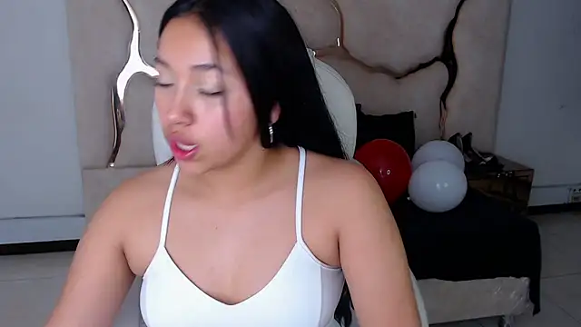 Snapshot of IsabellRodriguez18 chatting on February 15, 2025, 9:27 am IsabellRodriguez18 online show from February 15, 2025, 9:27 am