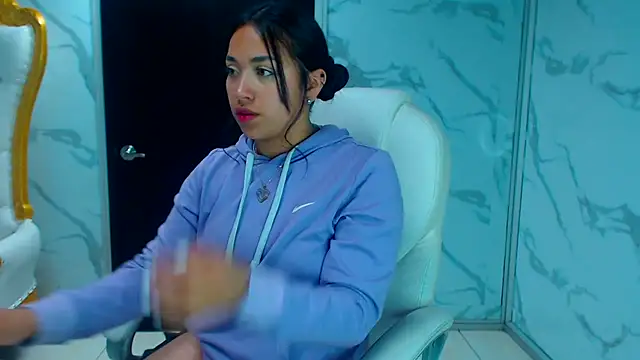 Snapshot of IsabellRodriguez18 chatting on February 18, 2025, 10:16 am IsabellRodriguez18 online show from February 18, 2025, 10:16 am
