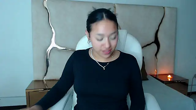 Snapshot of IsabellRodriguez18 chatting on February 27, 2025, 7:34 am IsabellRodriguez18 online show from February 27, 2025, 7:34 am