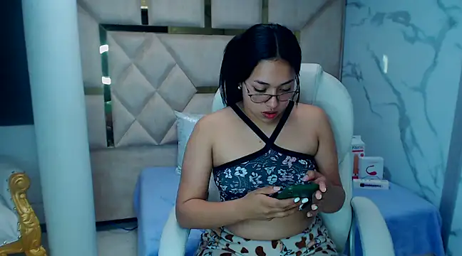 Snapshot of IsabellRodriguez18 chatting on March 8, 2025, 8:00 am IsabellRodriguez18 online show from March 8, 2025, 8:00 am