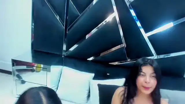 Snapshot of IsabellRodriguez18 chatting on March 20, 2025, 4:07 am IsabellRodriguez18 online show from March 20, 2025, 4:07 am