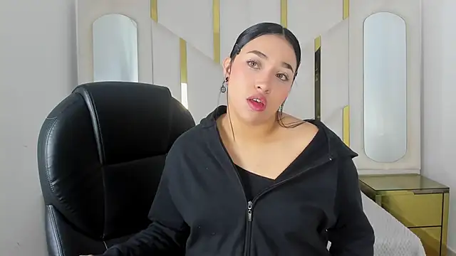 Snapshot of IsabellRodriguez18 chatting on September 30, 2025, 2:49 am IsabellRodriguez18 online show from September 30, 2025, 2:49 am