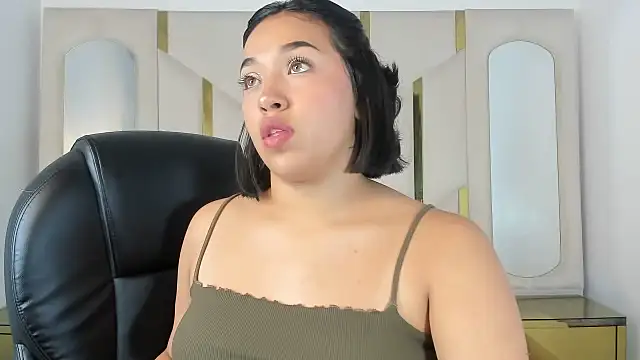 Snapshot of IsabellRodriguez18 chatting on October 18, 2025, 3:31 am IsabellRodriguez18 online show from October 18, 2025, 3:31 am