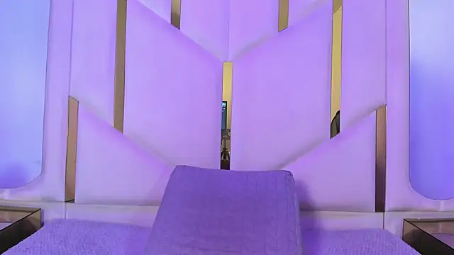 IsabellRodriguez18 online show from March 29, 2026, 2:44 am