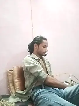 IamRentedBoybfriend online show from March 10, 2025, 5:18 pm