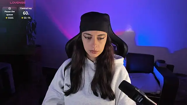 Snapshot of nala-saphir chatting on December 18, 2025, 8:09 am nala-saphir online show from December 18, 2025, 8:09 am