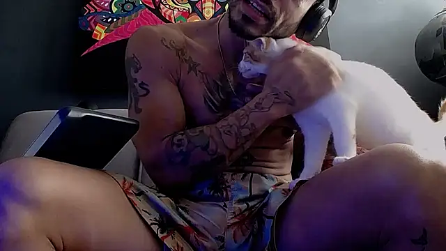 callme douglas online show from October 15, 2025, 2:28 pm