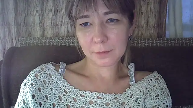 EllaJohnsonX online show from January 18, 2025, 6:24 am