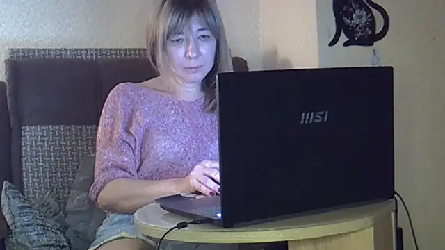 Snapshot of EllaJohnsonX chatting on March 15, 2026, 9:26 am EllaJohnsonX online show from March 15, 2026, 9:26 am