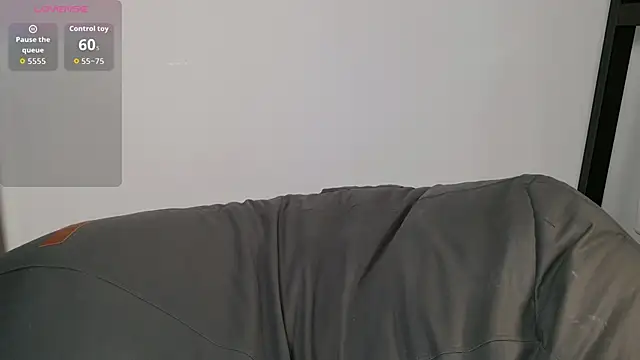 Snapshot of Yu_UwU_ chatting on February 7, 2026, 1:59 pm Yu UwU online show from February 7, 2026, 1:59 pm