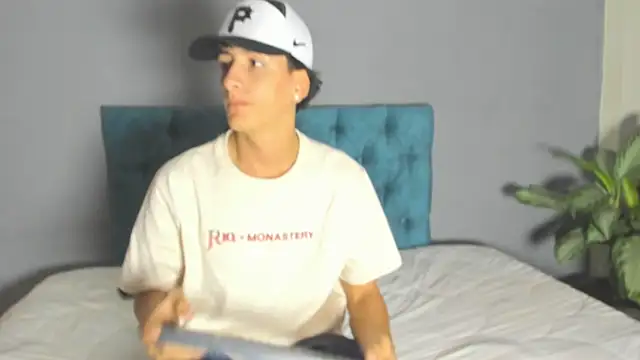 two milkyway online show from January 17, 2025, 12:42 pm