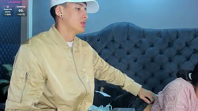 two milkyway online show from March 13, 2025, 12:35 pm