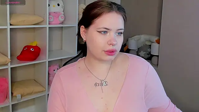 EricaElliott online show from May 10, 2026, 9:14 am