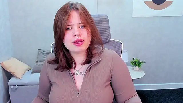 EricaElliott online show from May 23, 2026, 9:24 am
