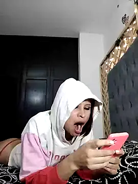 Snapshot of Mia_WAll chatting on January 3, 2025, 11:25 am Mia WAll online show from January 3, 2025, 11:25 am