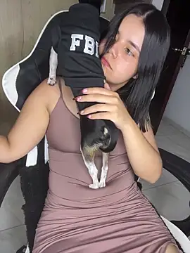 Snapshot of pretty_angela1 chatting on December 2, 2025, 12:16 am pretty angela1 online show from December 2, 2025, 12:16 am