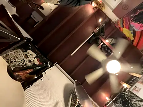 Eden Darkskye online show from September 29, 2025, 4:39 am