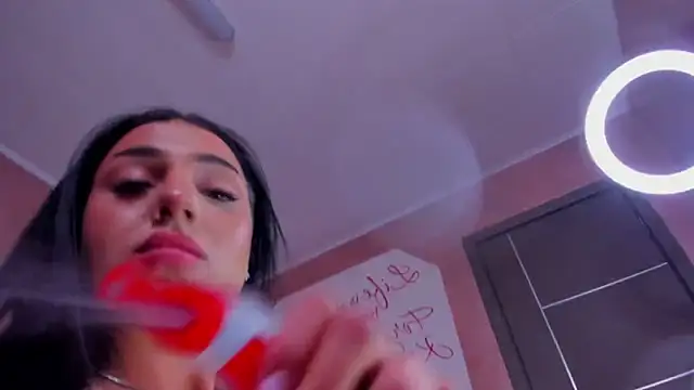 evanew  online show from February 16, 2025, 12:19 am